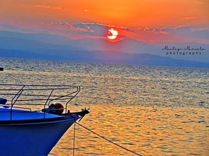 By The Sea Διαμέρισμα Περαία Εξωτερικό φωτογραφία